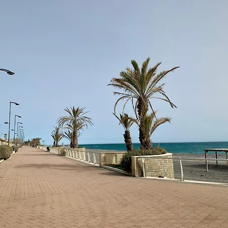 Angelita - 300m Dalla Con Parcheggio Апартаменты *